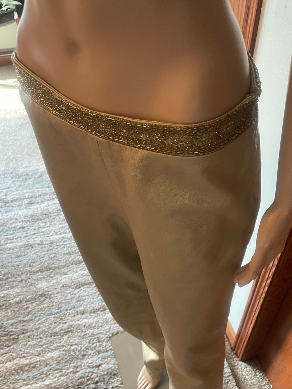 EUC/ LAUNDRY LEATHER PANTS